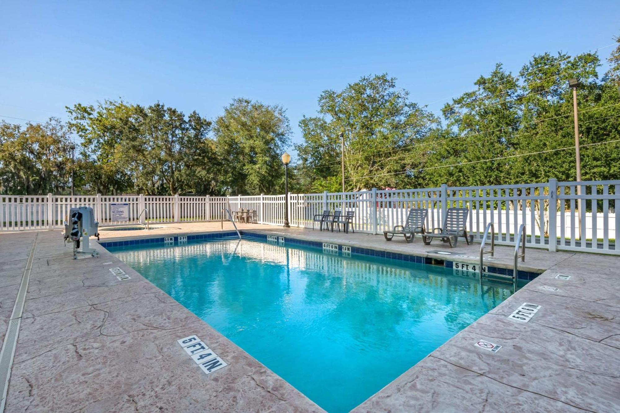 Comfort Suites Ocala North Екстериор снимка